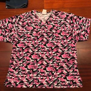 Scrub Top by Peaches Pink/ Grey/Black size Small